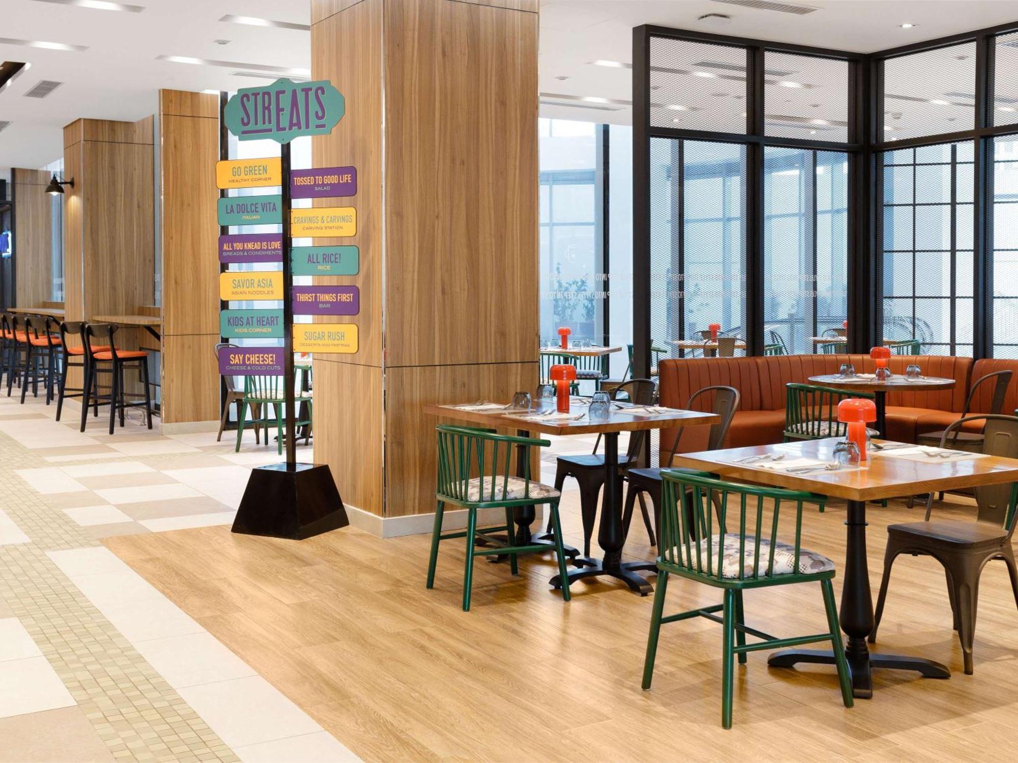 Ibis Styles Manila Araneta City Quezon City Exterior foto